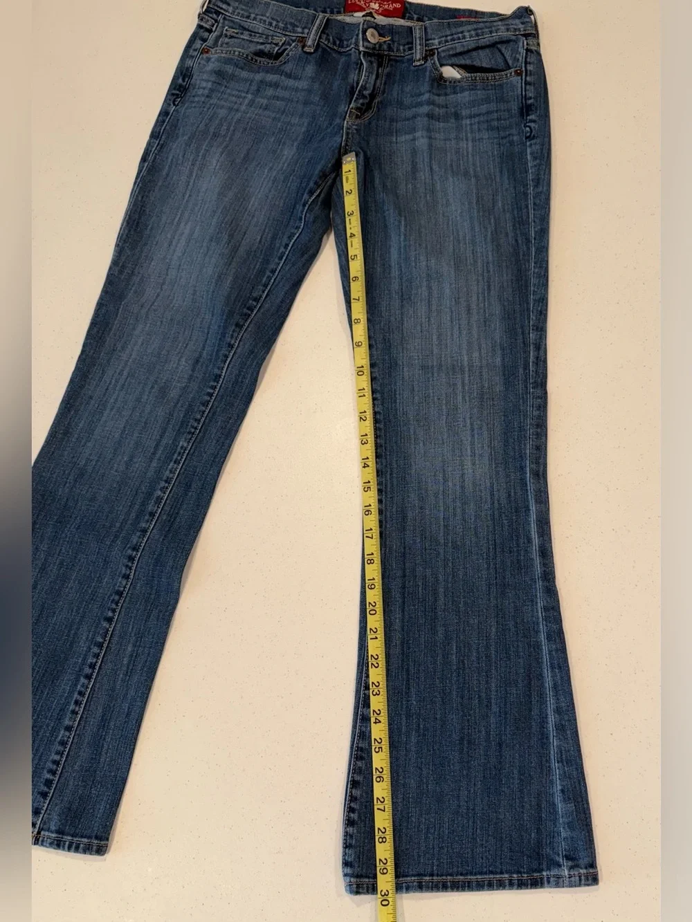 Lucky Brand Sweet Boot Jeans 8/29 Medium Wash